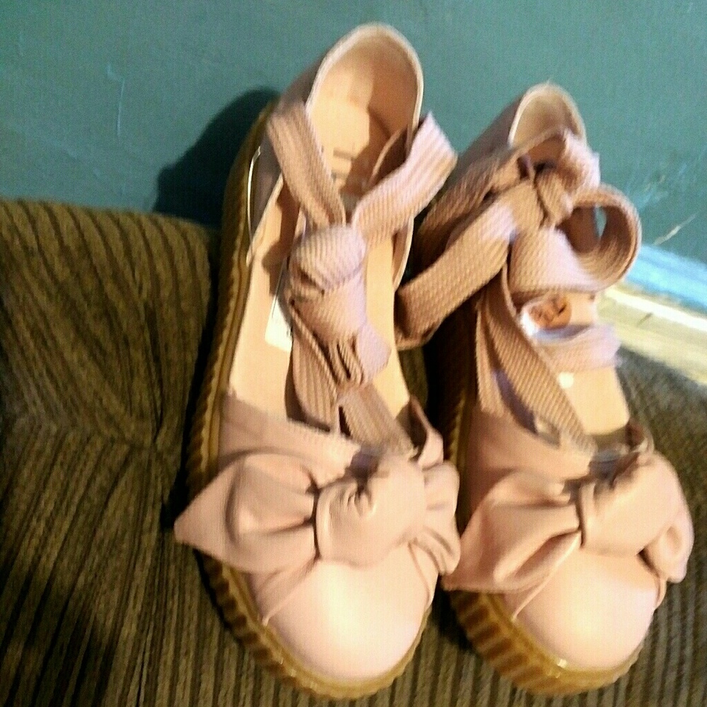 Women's Fenty X Puma Bow Creeper Sandals